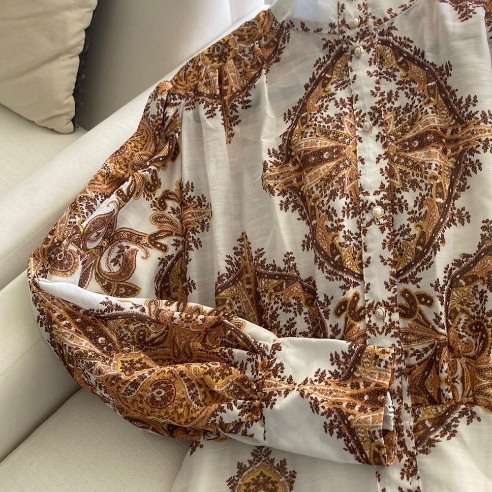 Elegant White and Brown Patterned Dress - Picture 3 of 4